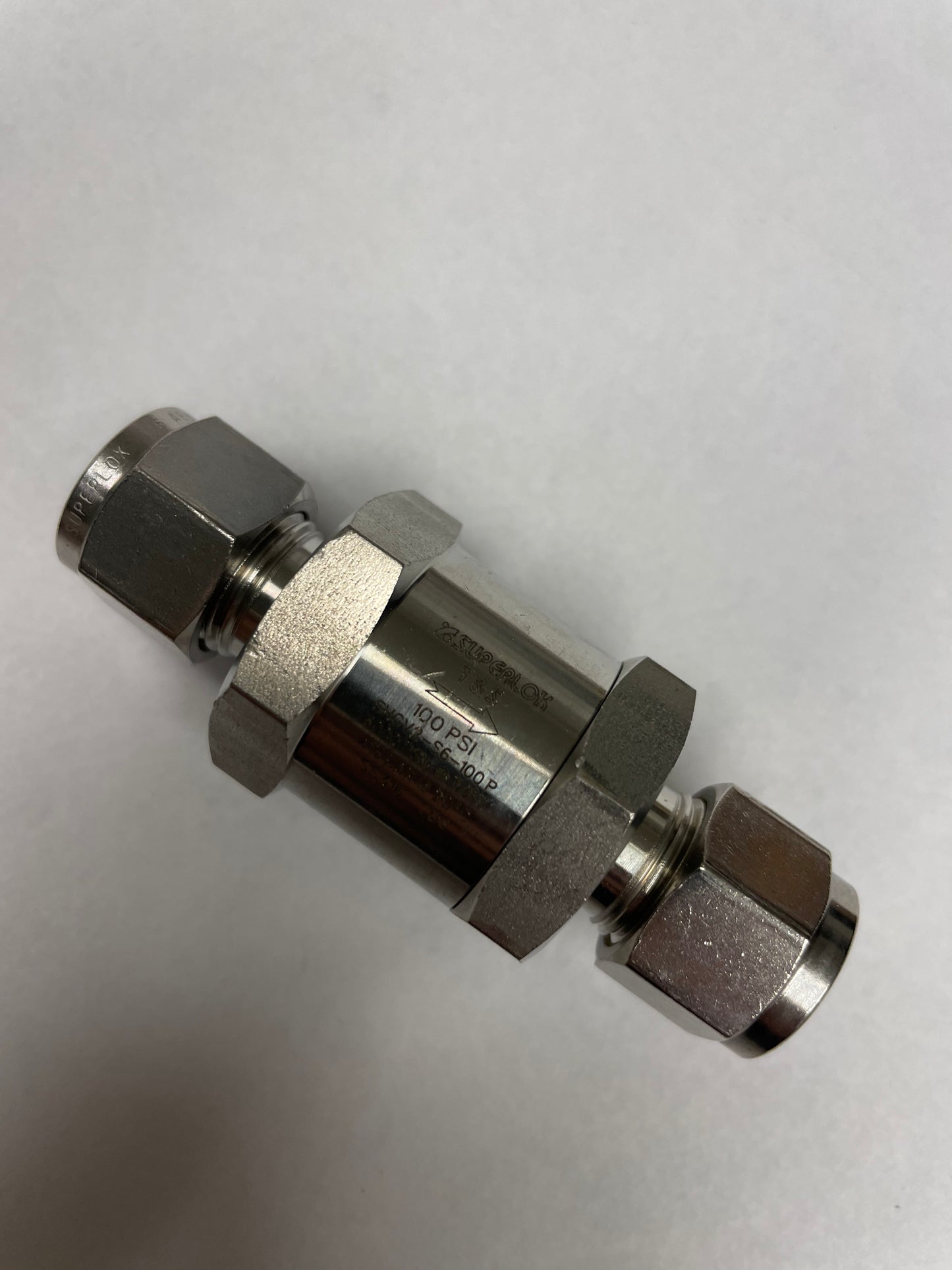 Superlok 3/8" Check Valve SHCV2-S6-100P - N.B.Oler