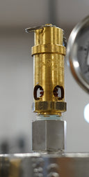 Conrader SRV530 ASME Relief Valve, 250 PSI, 1/2" MNPT, 970 SCFM
